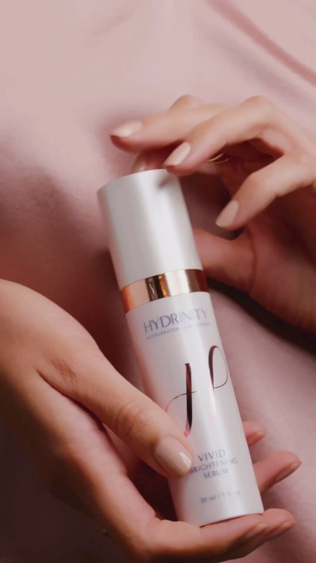 Load video: Hydrinity Glowing Skin with VIVID Brightening Serum